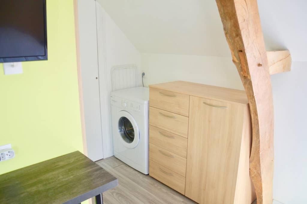 La Petite Maison Appartement 2 Avoine ภายนอก รูปภาพ