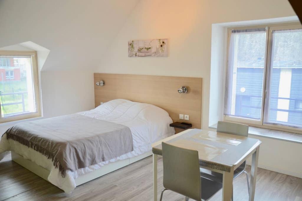 La Petite Maison Appartement 2 Avoine ภายนอก รูปภาพ